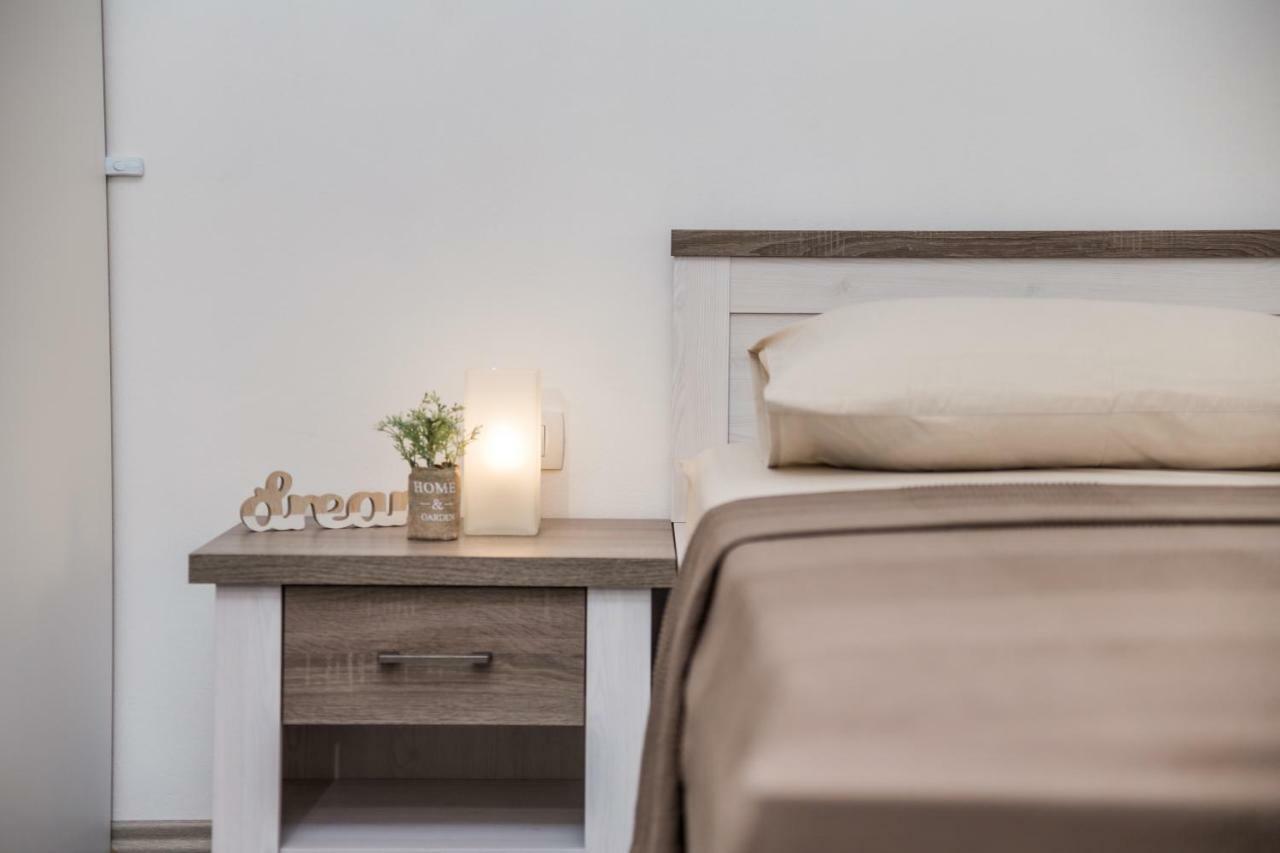 Apartment Piano غييكا المظهر الخارجي الصورة